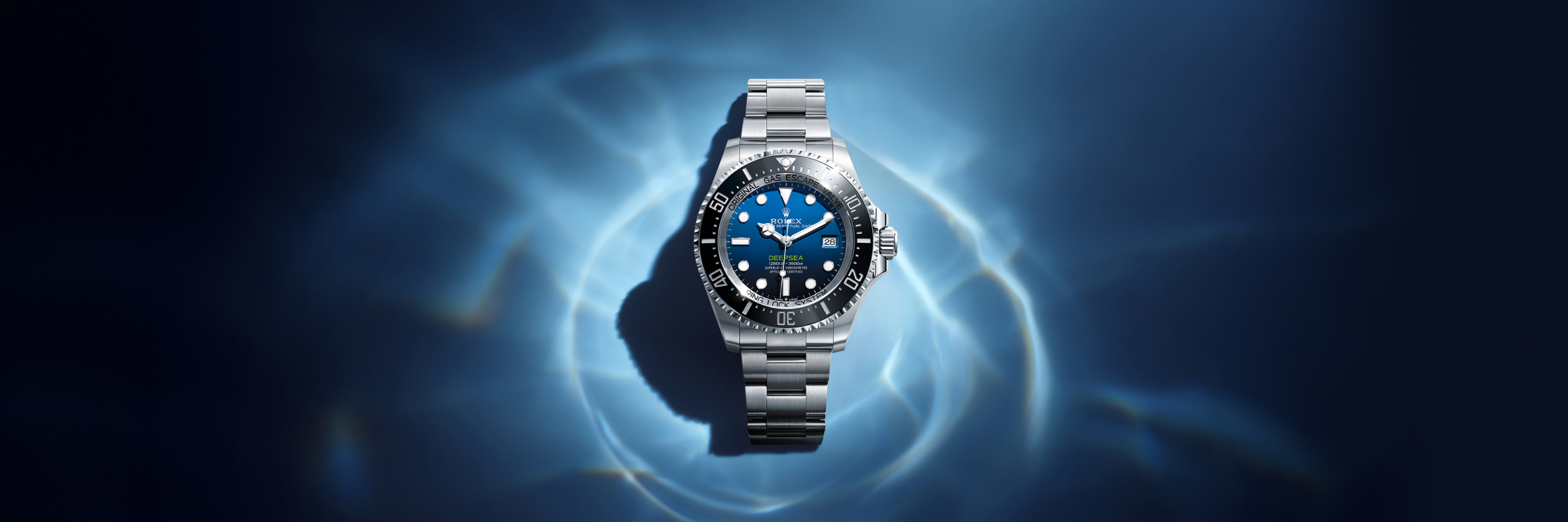 rolex-collection_banner-deepsea-cover-m136660-0005-landscape