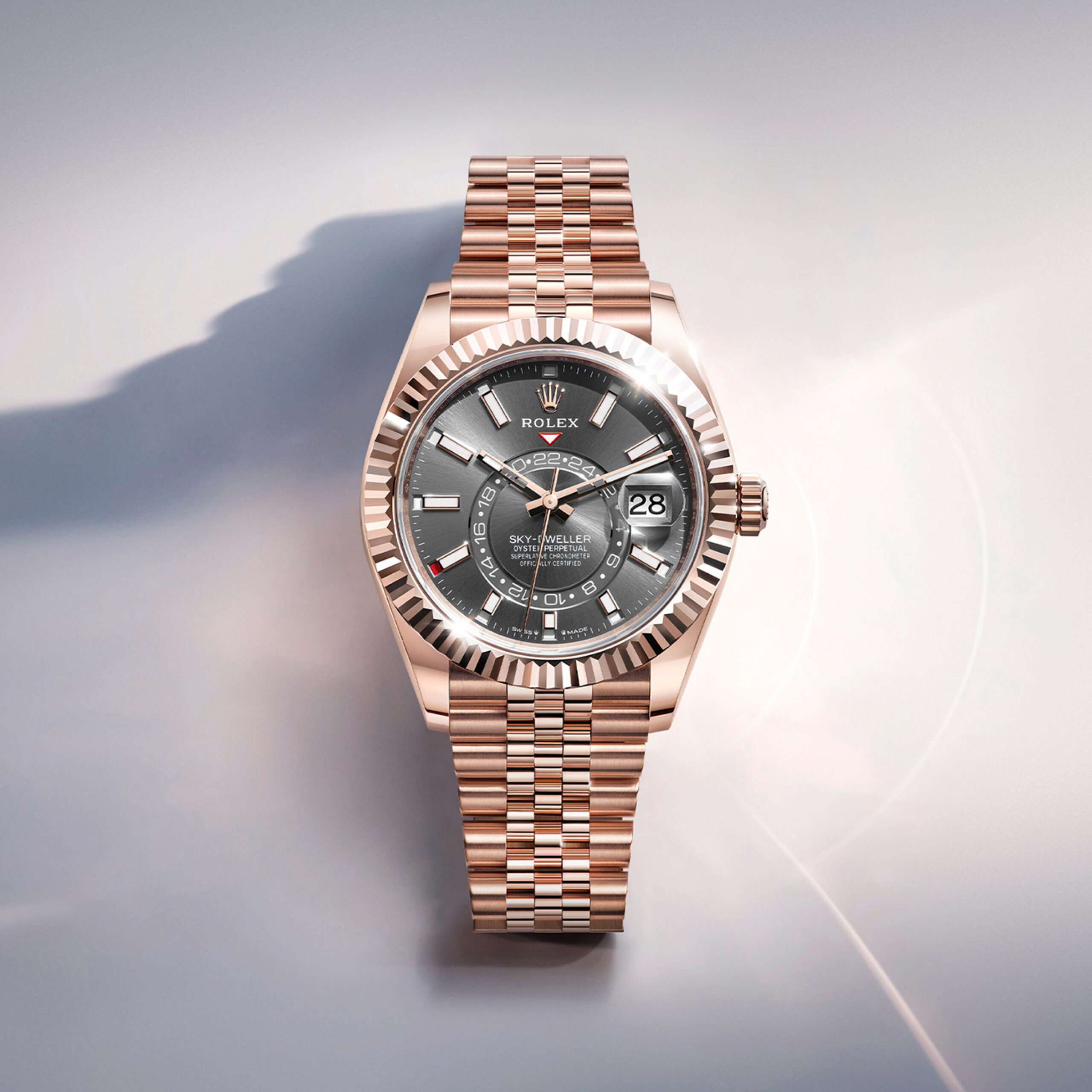 rolex-collection_banner-sky-dweller-cover-m336935-0008-portrait-scaled