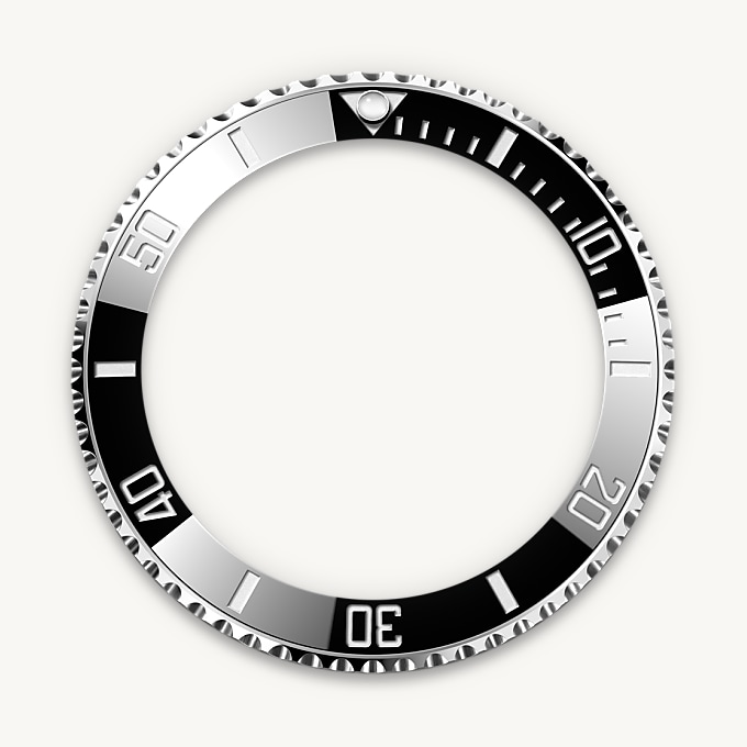 m126610ln-0001__feature1portrait