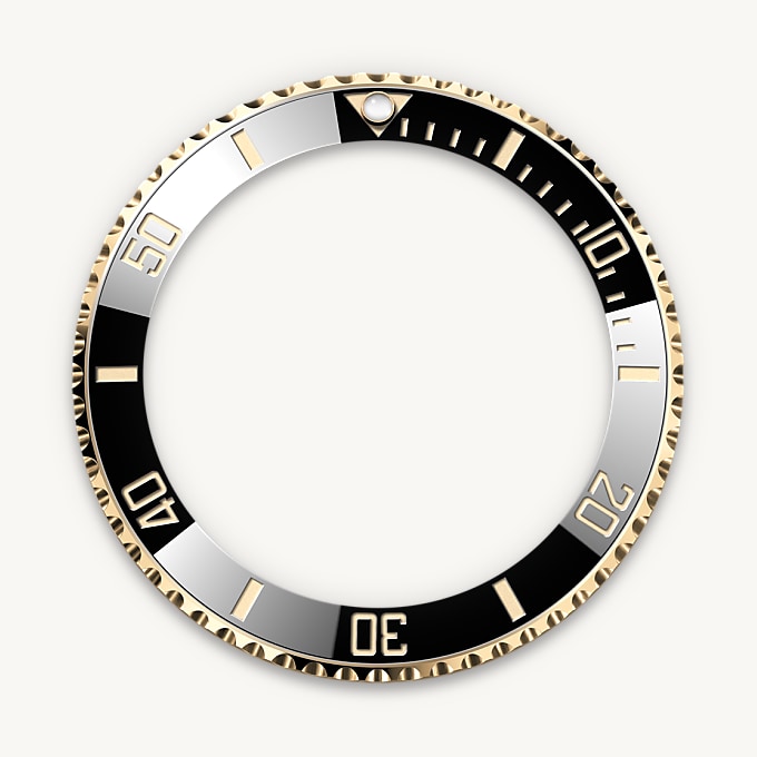 m126618ln-0002__feature1portrait