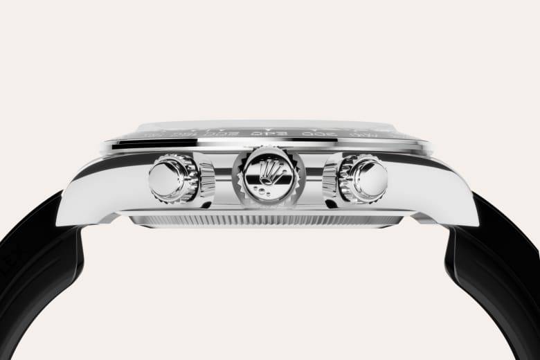 m126519ln-0006-060__feature2portrait